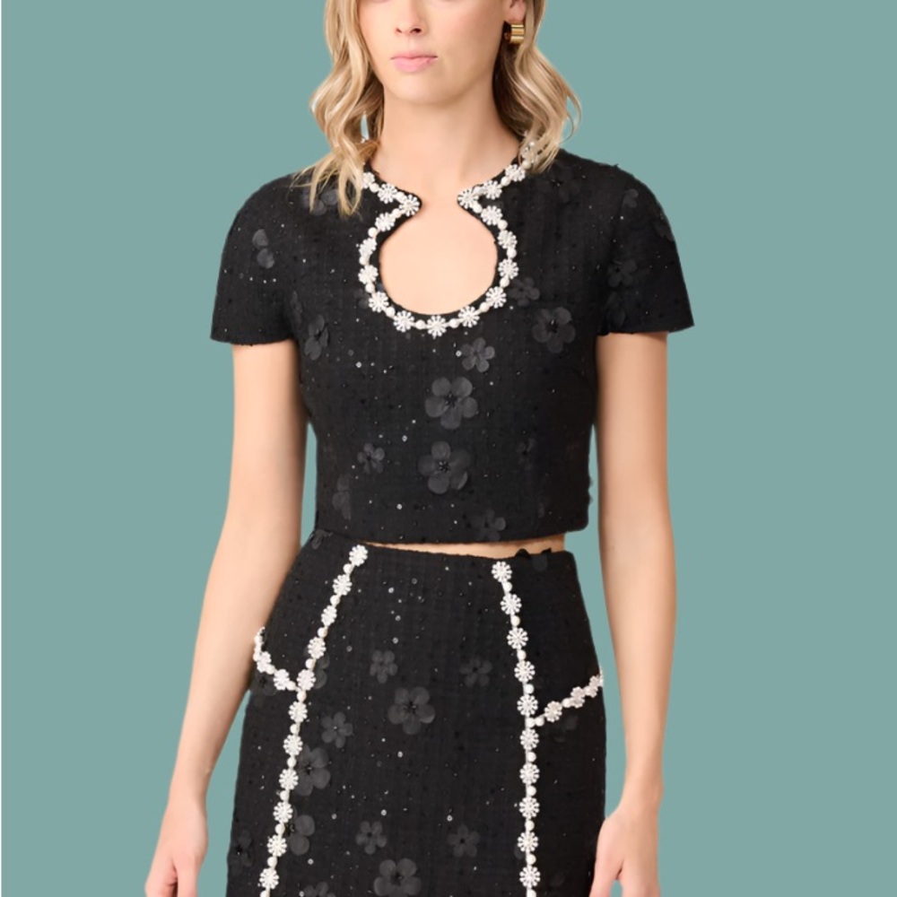 Elliatt - Ellouise Embellished Tweed Top